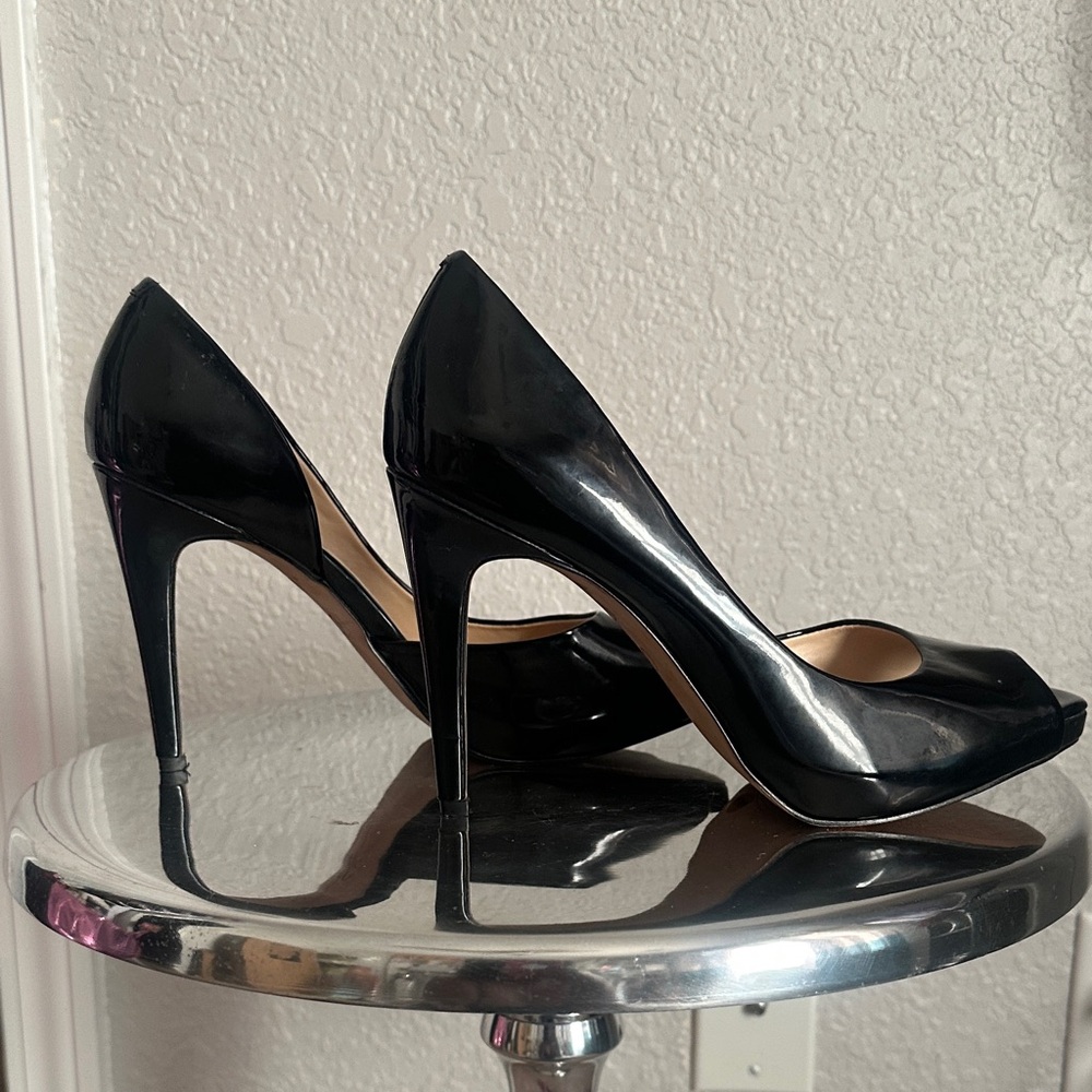 Jessica Simpson Glossy Black Peep-Toe Heels